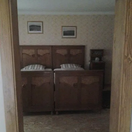 Gasthof Retro Ubytovani Brdy