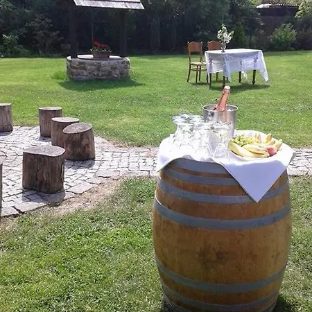 Retro Ubytovani Brdy Gasthof